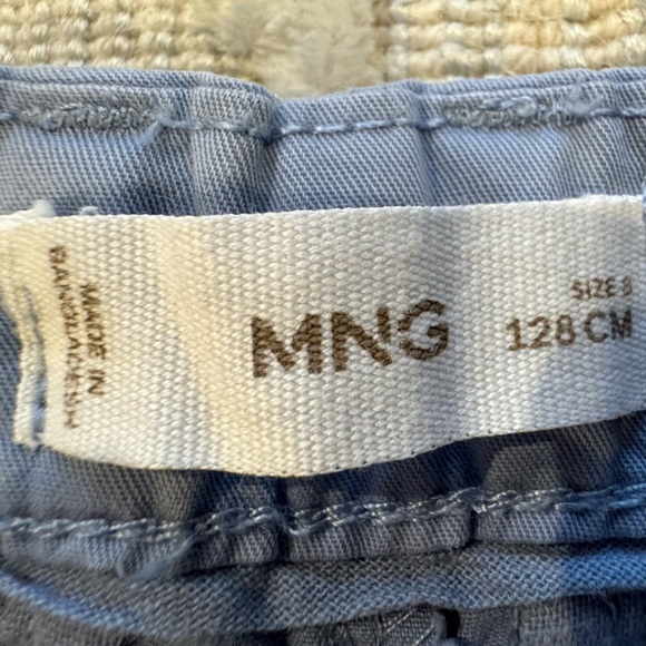 Mango Boys / Kids Bermuda Light Blue cotton shorts size 8 perfect condition! - Picture 2 of 3